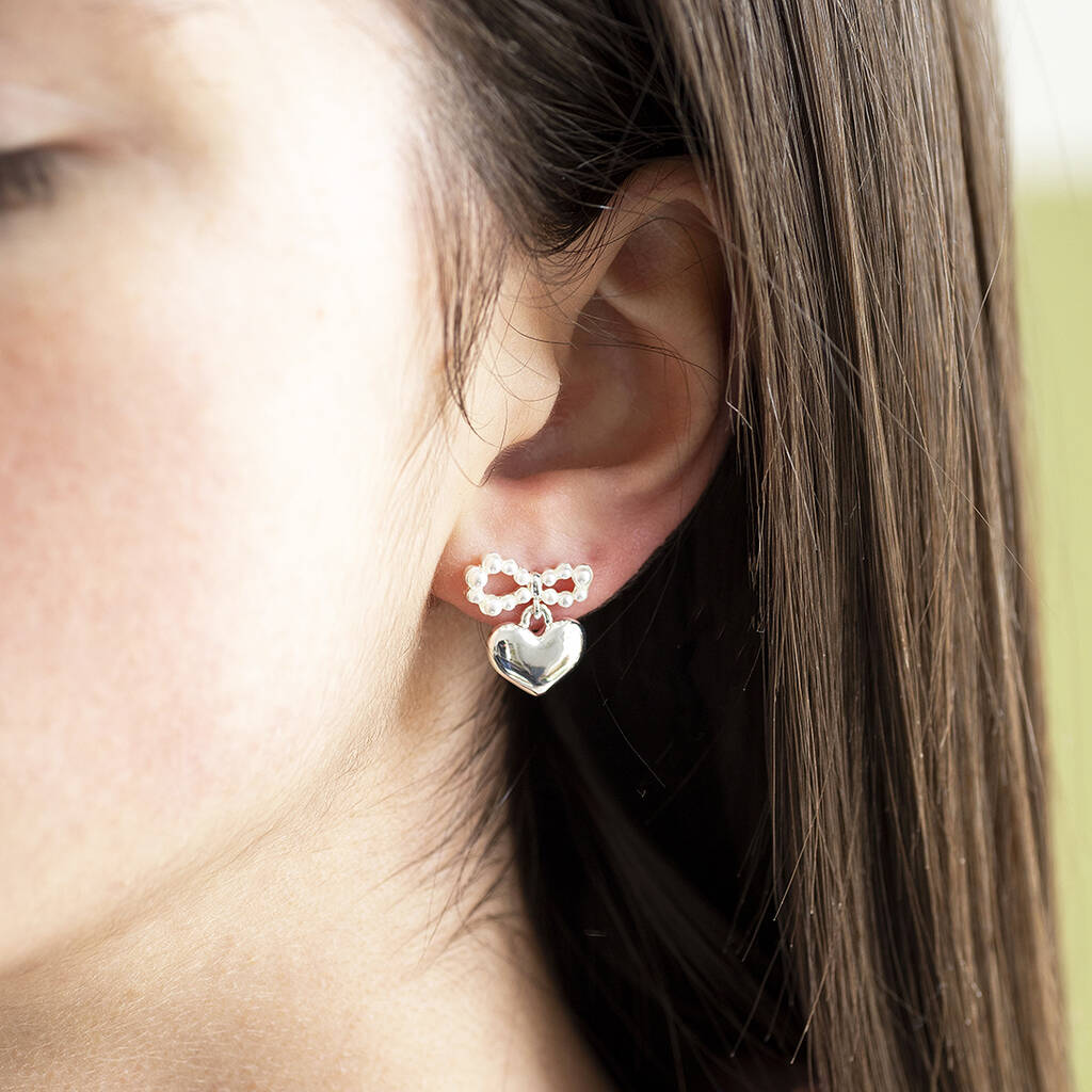 Joy by Corrine Smith Pearl Bow Herz Ohrringe Perlen Gold