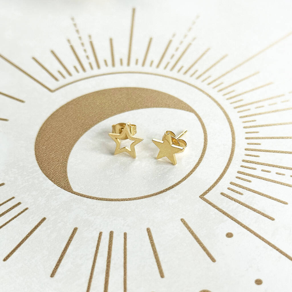 Joy by Corrine Smith Star Ohrstecker Gold Stern asymmetrisch