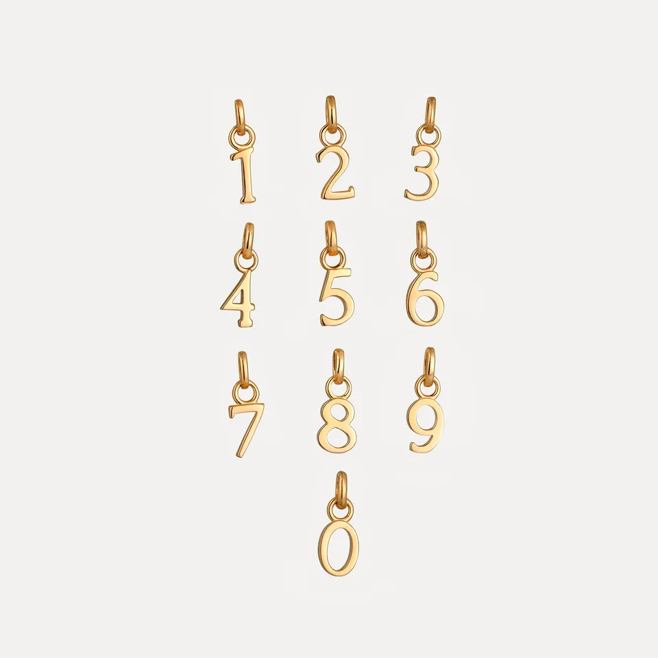 Stilnest Mini Number Anhänger Gold Vermeil Zahl 7