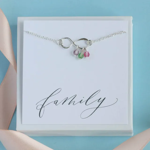 Joy by Corrine Smith Family Infinity Armband Silber Stein