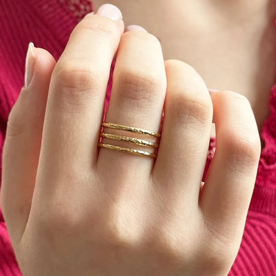Joy by Corrine Smith Rings Triple Band Ring Gold verstellbar