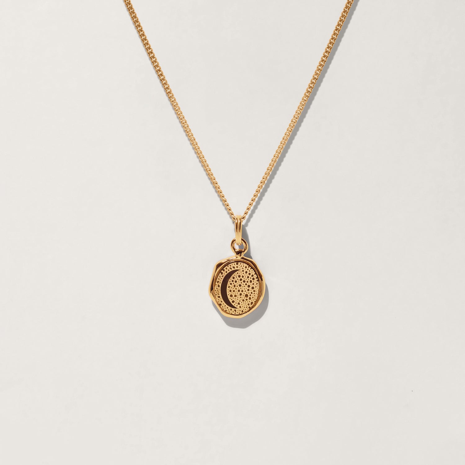 Stilnest Moon Seal Kette Gold Vermeil Anhänger 45cm