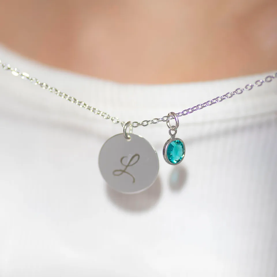 Joy by Corrine Smith Silver Script Initial Halskette Silber Edelstein