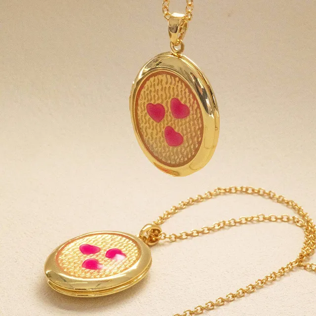 Joy by Corrine Smith Pink Hearts Medaillon-Halskette Gold oval rosa