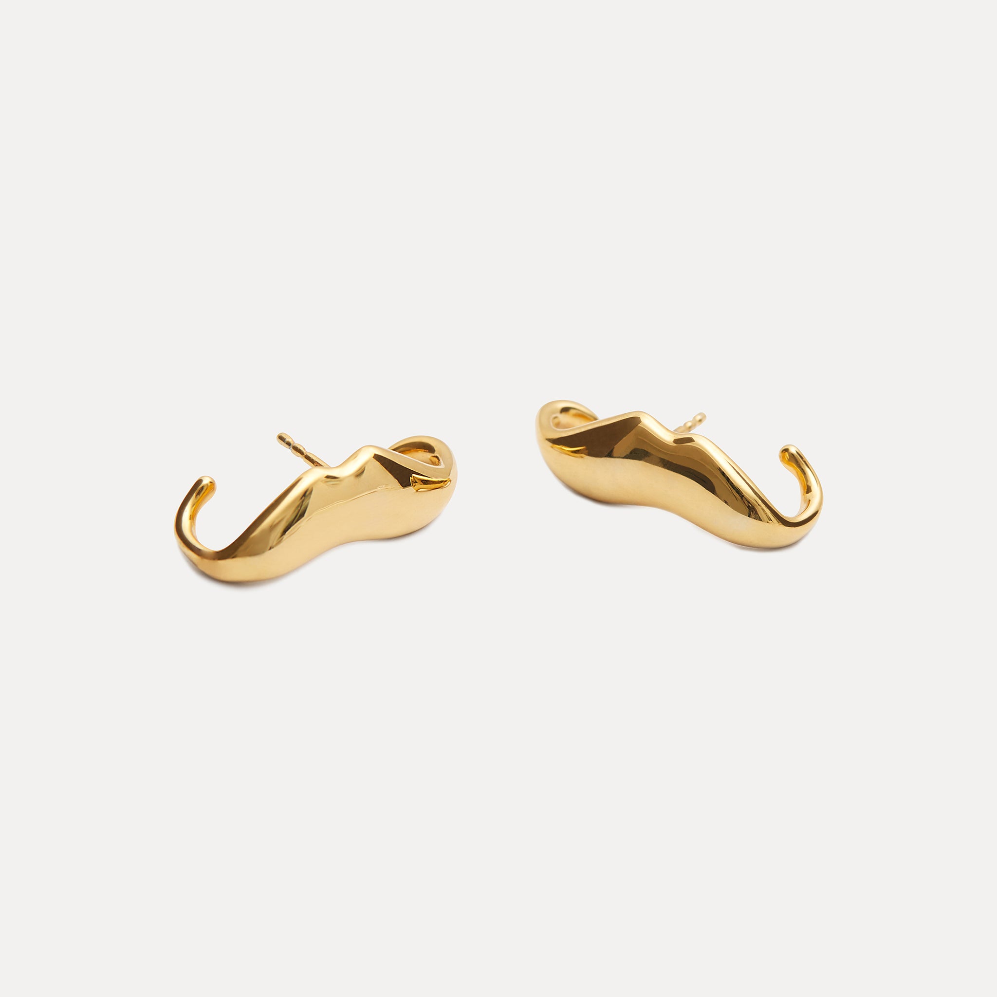 Stilnest The Kiss Ohrstecker Ohrringe 24k Gold Vermeil