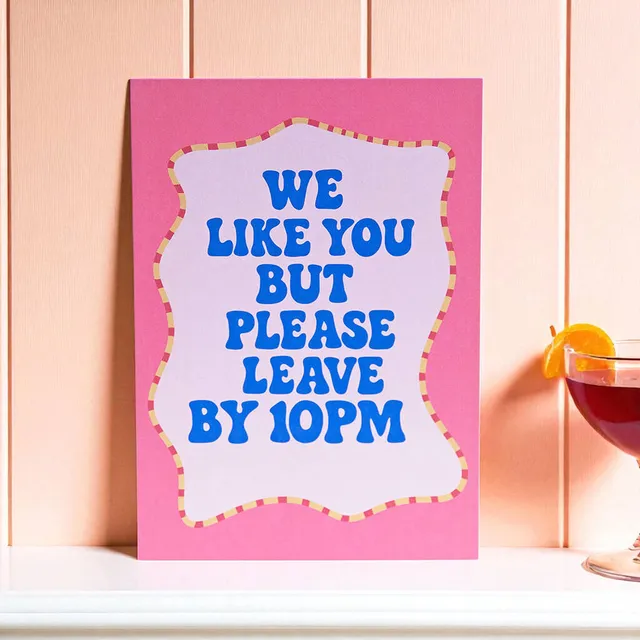 Joy by Corrine Smith Please Leave 10Pm Wanddruck A5 Rosa
