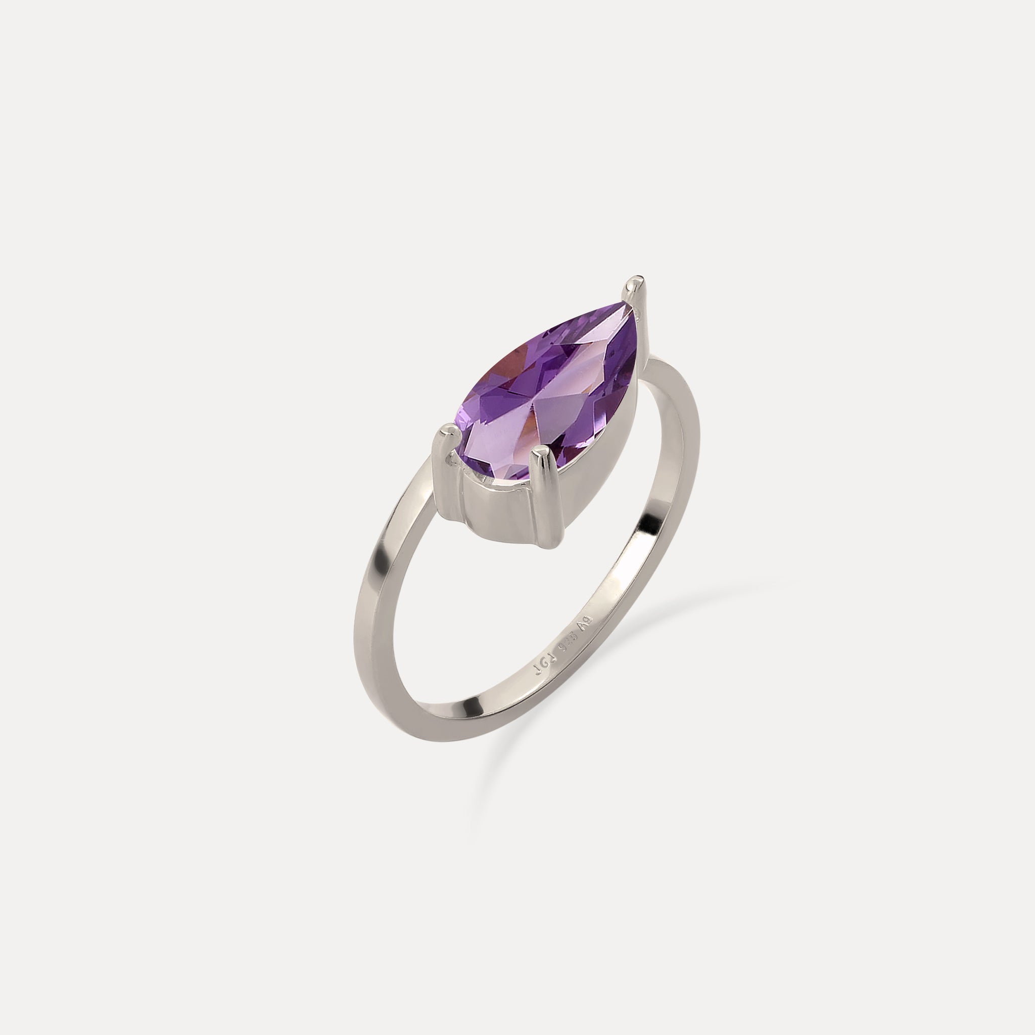 Stilnest Amethyst Balance Drop Ring Vermeil Gr.56