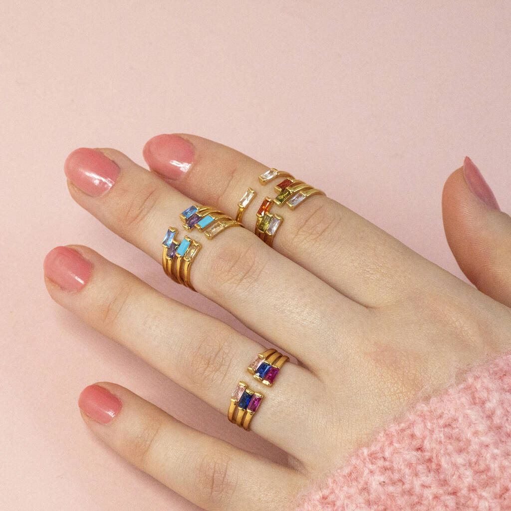 Joy by Corrine Smith Family Birthstone Ringe Gold Set