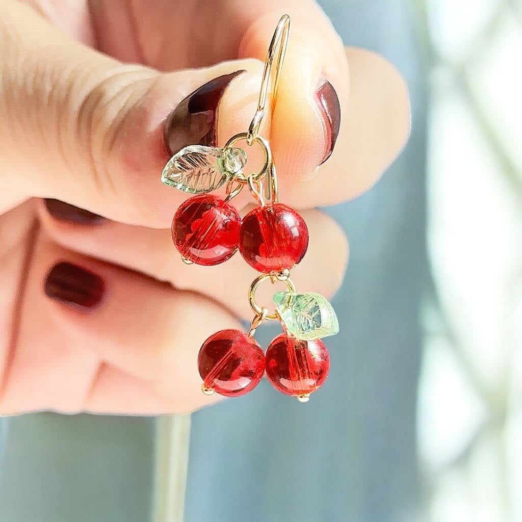 Joy by Corrine Smith Cherry Ohrringe Glas Kirsche Gold