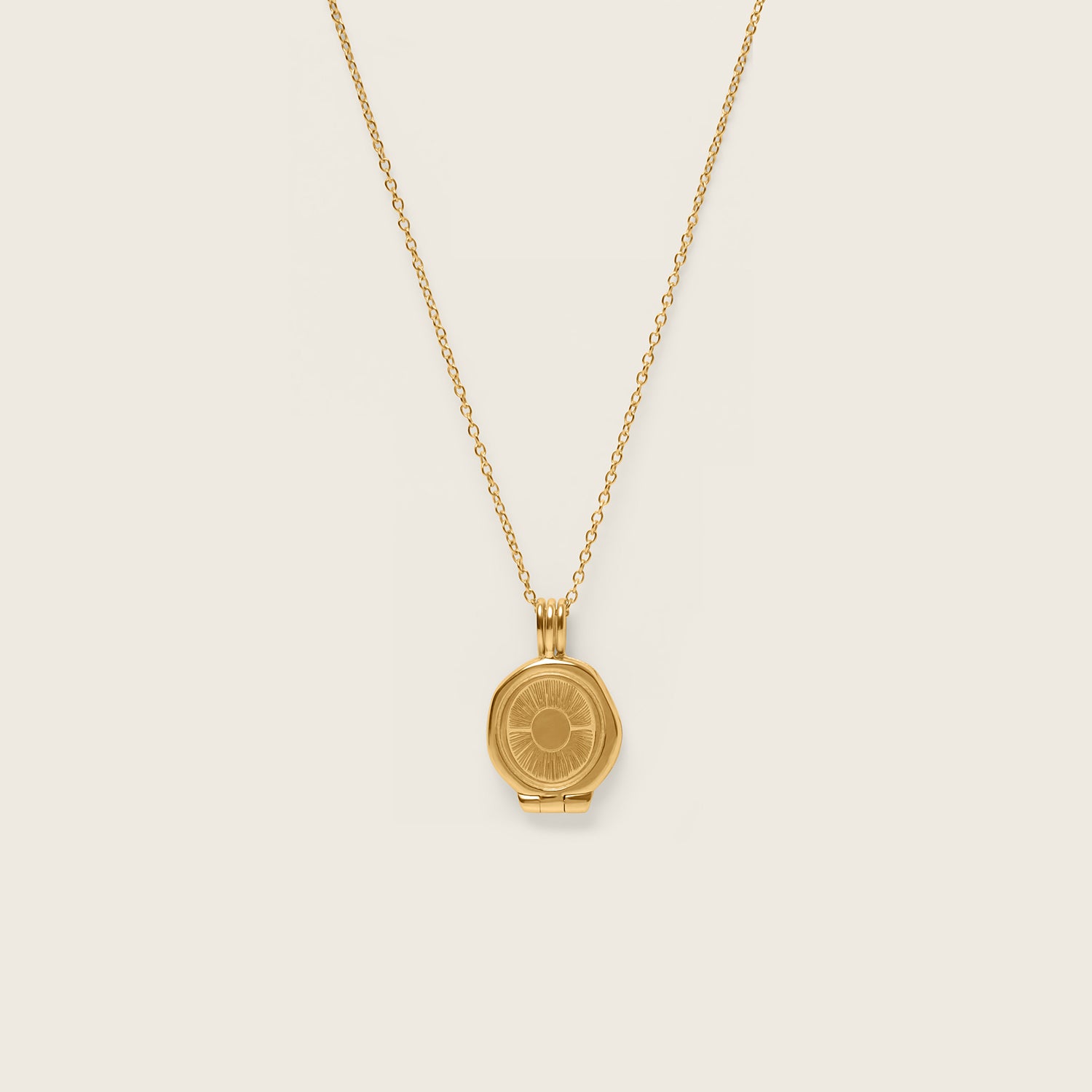 Stilnest Sun Seal Medaillon Kette Gold Vermeil 45cm