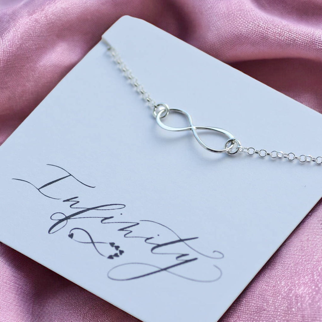Joy by Corrine Smith Infinity Sterlingsilber Armband