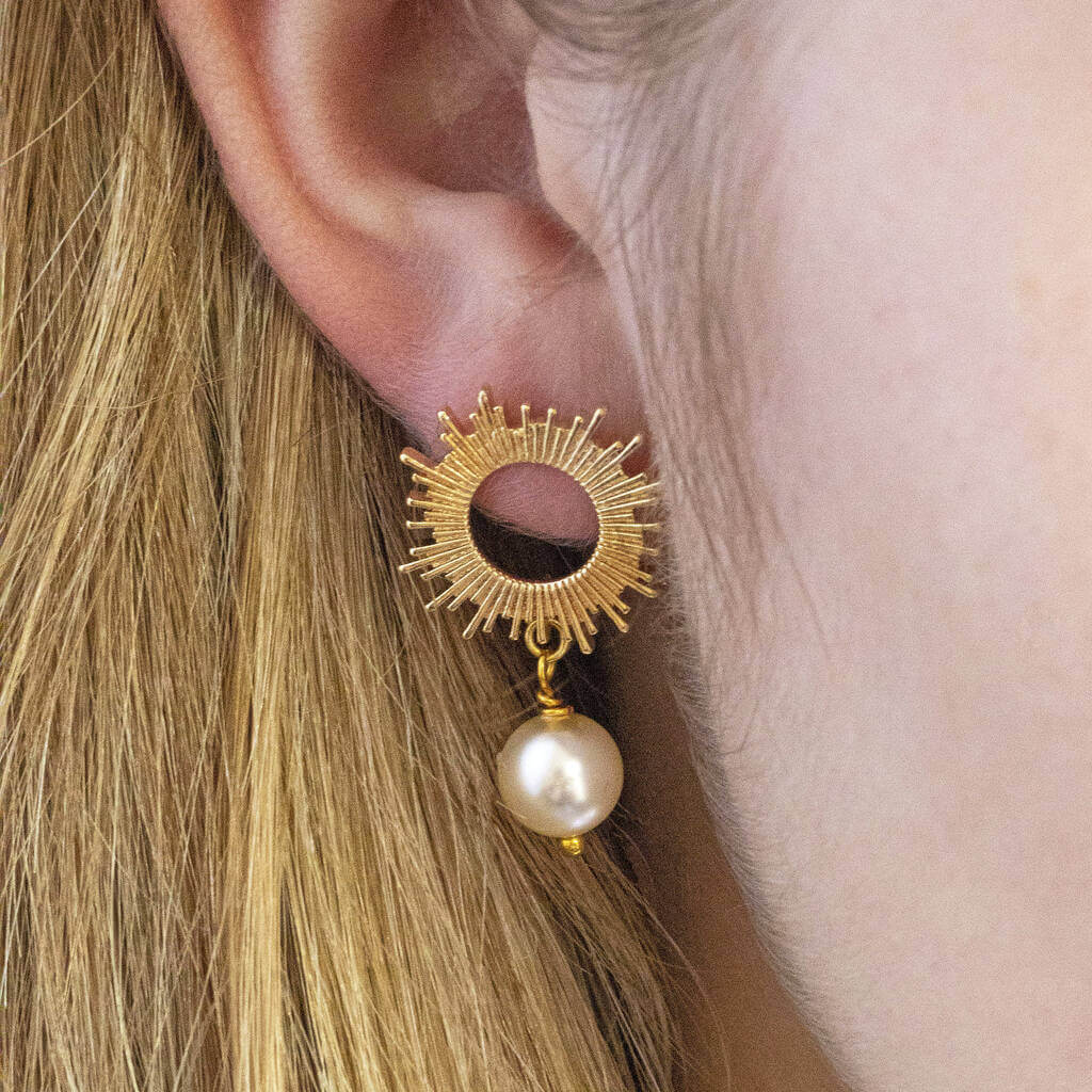 Joy by Corrine Smith Sun Ohrringe Perle Gold 3 cm