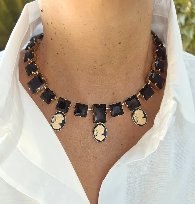 Alevá Bijoux Queen Black Lady Halskette Gold Schwarz