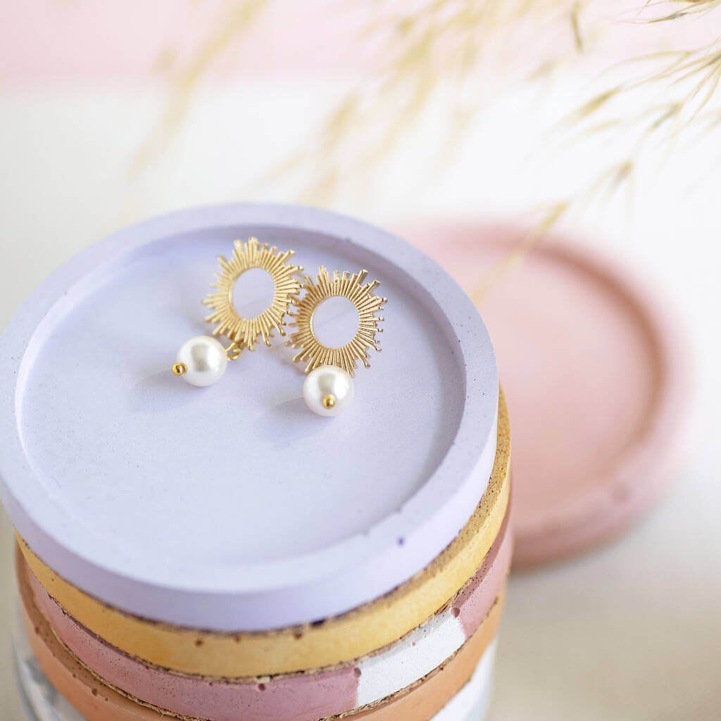 Joy by Corrine Smith Sun Ohrringe Perle Gold 3 cm