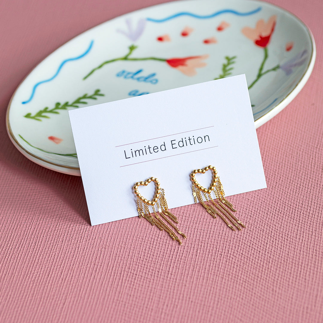 Joy by Corrine Smith Earrings Herz Ohrringe Gold Ketten 4 cm