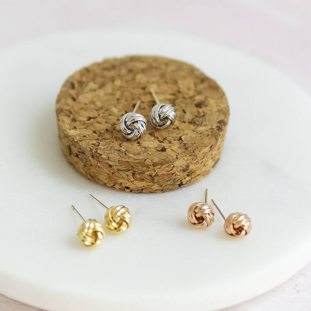 Joy by Corrine Smith Love Knot Ohrstecker Gold 0,7cm