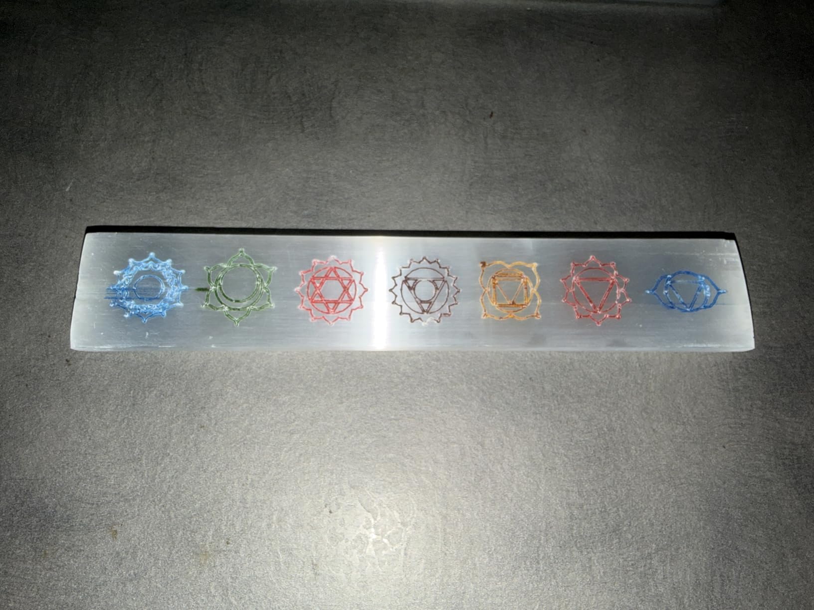 NKlaus Healing Crystals Selenit Ladeplatte Chakra 19 cm