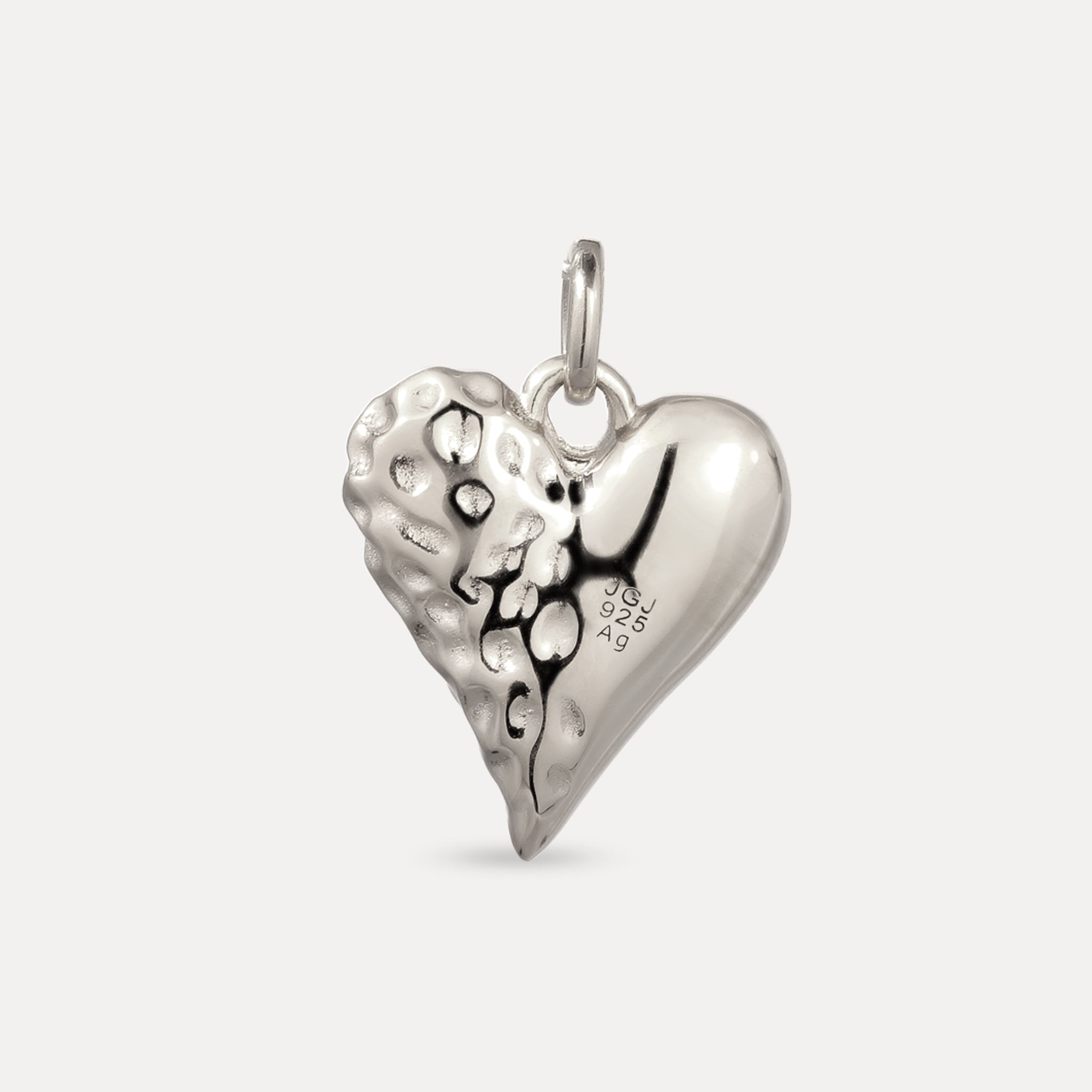 Stilnest Resilient Heart Charm Anhänger 24k Gold Vermeil Herz