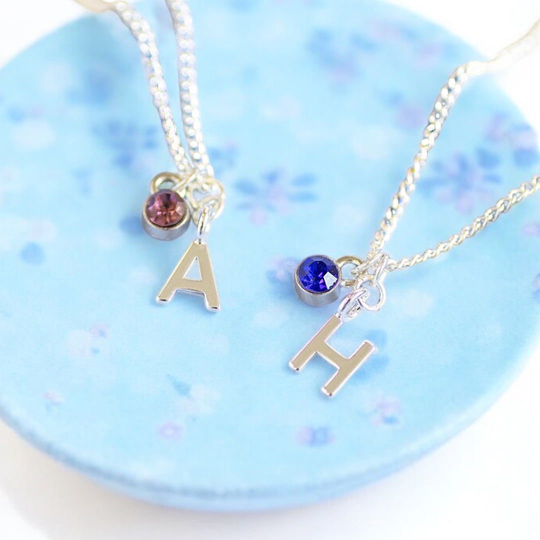 Joy by Corrine Smith Initial Birthstone Halskette gold Mädchen