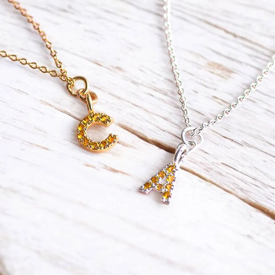Joy by Corrine Smith November Initial Halskette Topas Gold