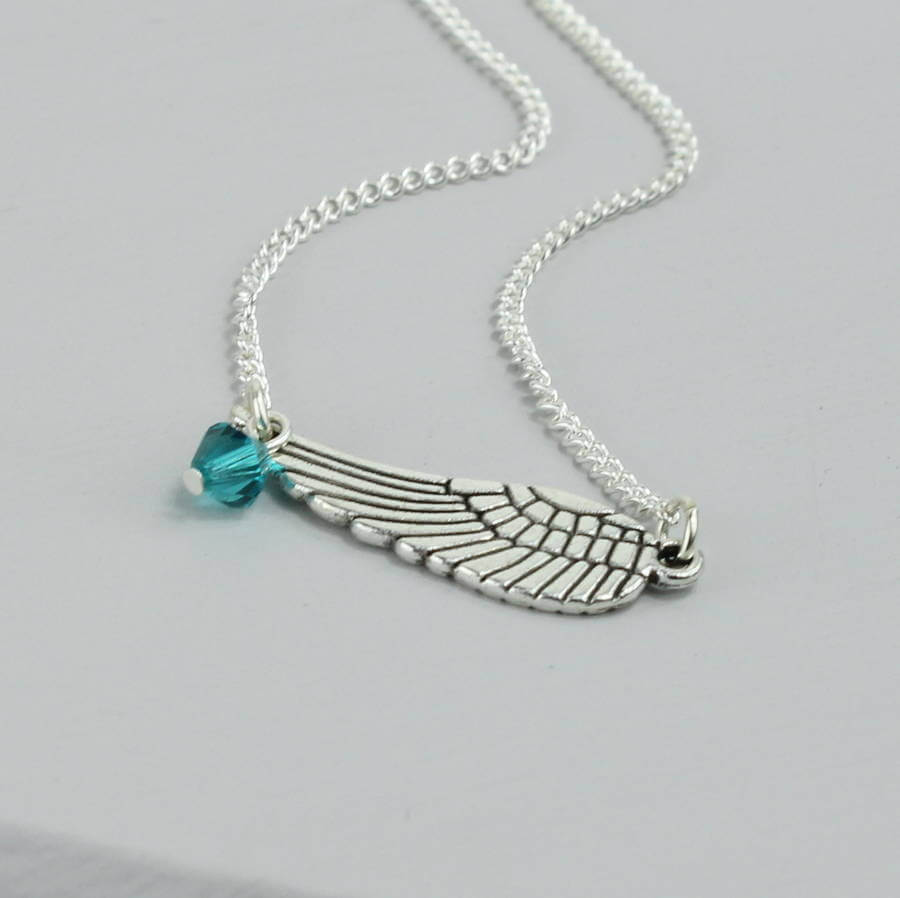 Joy by Corrine Smith Angel Wing Halskette versilbert Geburtsstein