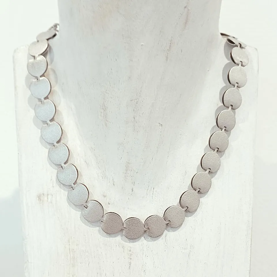 Alevá Bijoux Collane Chips Halskette Silber satiniert 37 cm