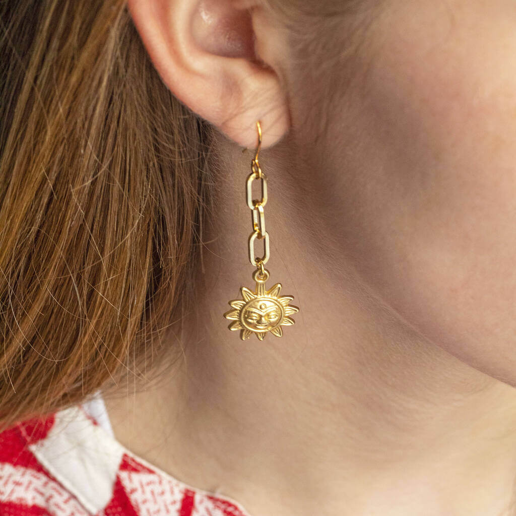 Joy by Corrine Smith Sun Charm Ohrringe Gold 5,5 cm