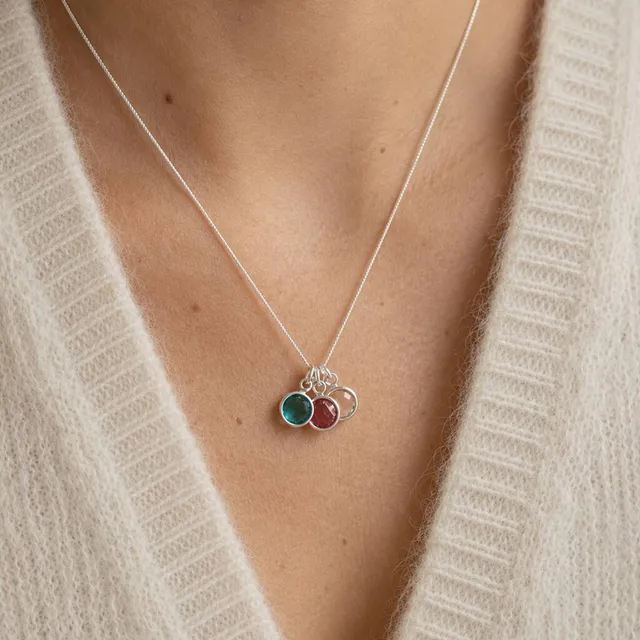 Joy by Corrine Smith Family Birthstone Charm Halskette Silber