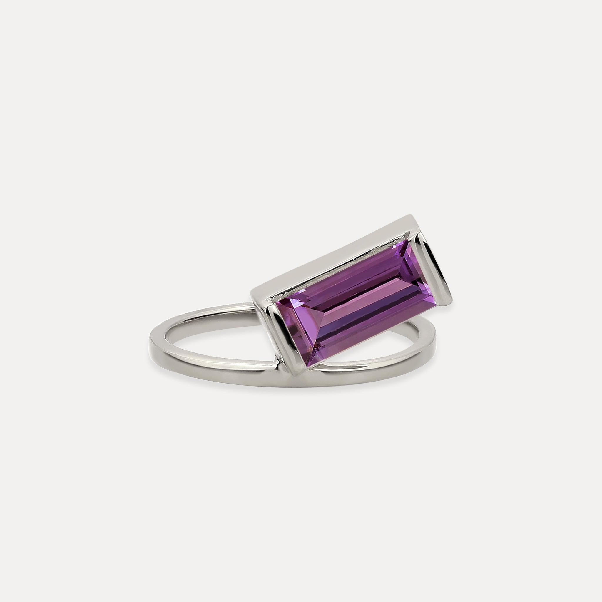 Stilnest Amethyst Balance Baguette Ring 24k Gold Vermeil