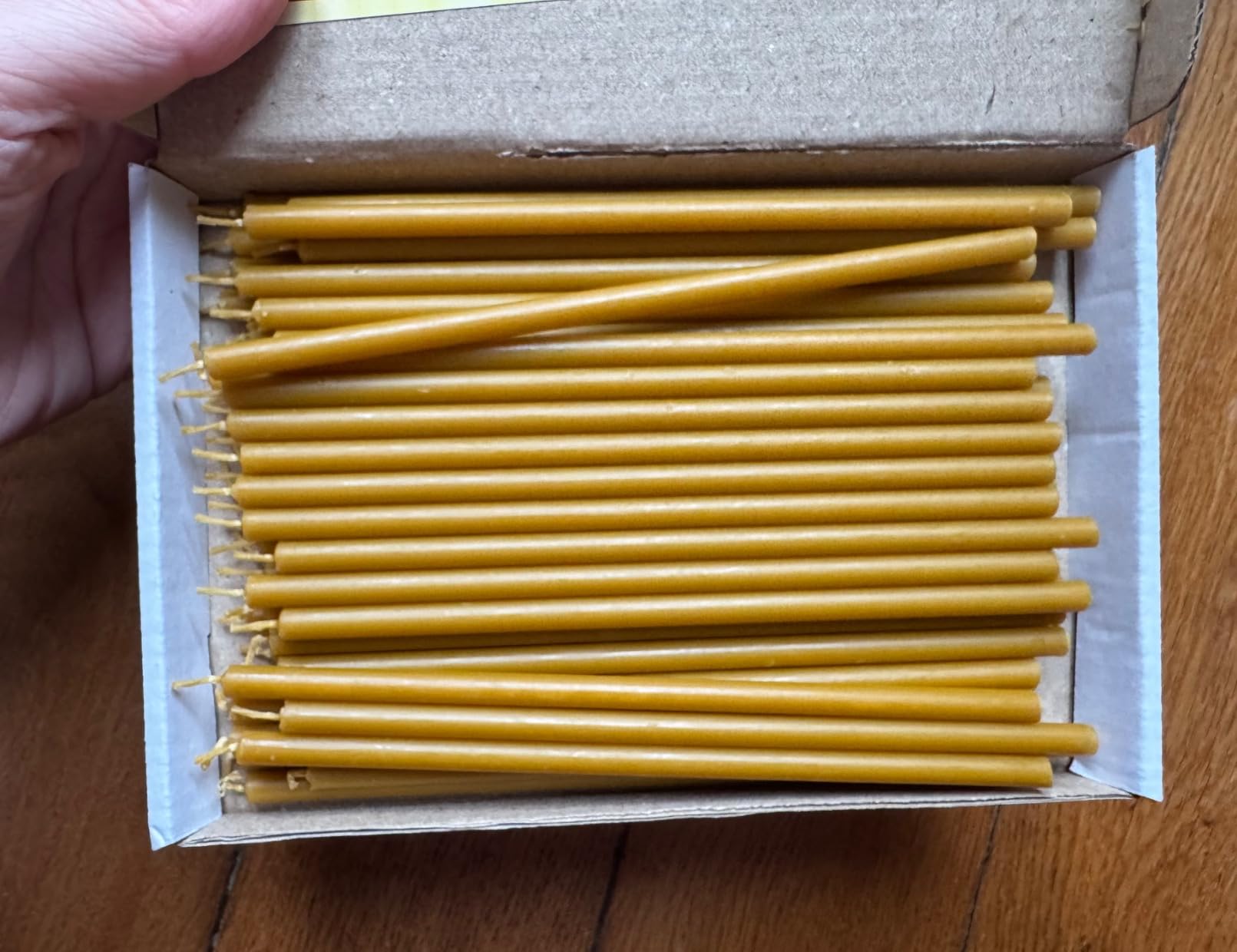 NKlaus CANDLES Stabkerzen braun 16cm 50 Stück Paraffin rußfrei
