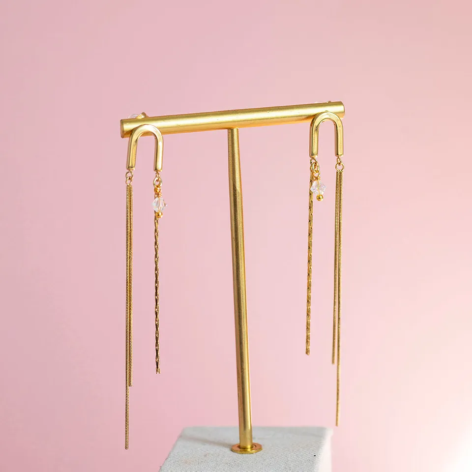 Joy by Corrine Smith Long Chain Crystal Drop Ohrringe Gold 8 cm
