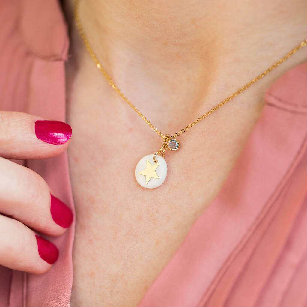 Joy by Corrine Smith Mother of Pearl Star Halskette Gold Perlmutt