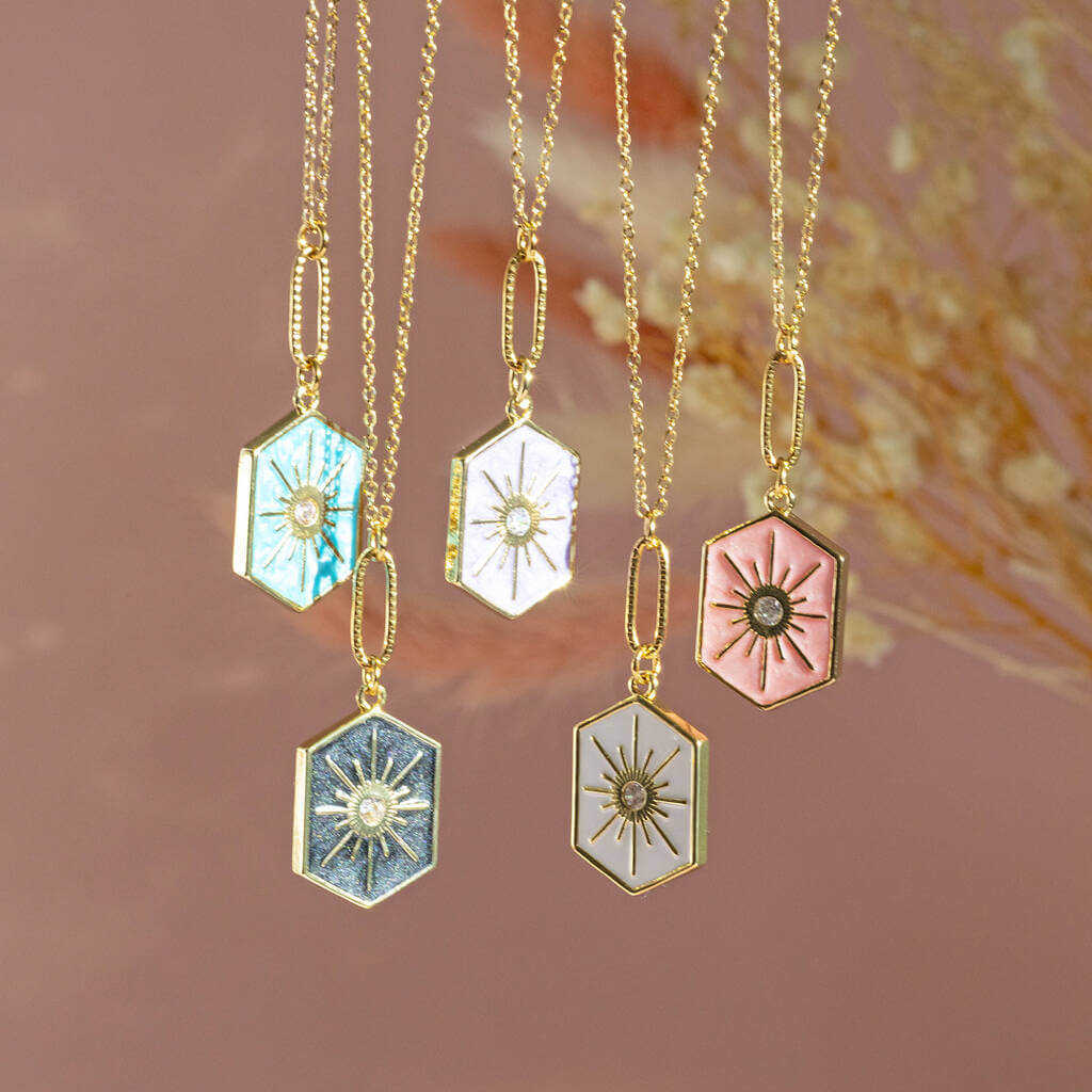 Joy by Corrine Smith Hexagon Star Halskette Gold Emaille