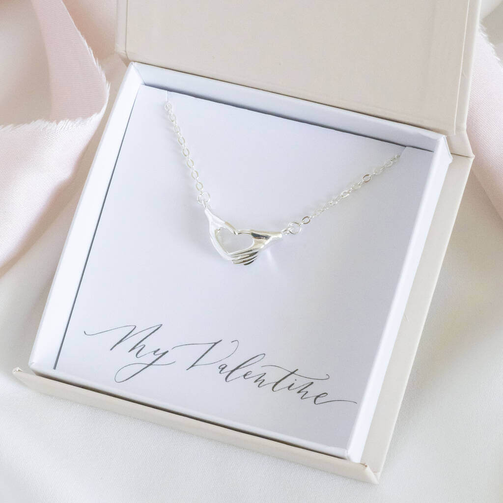 Joy by Corrine Smith Hands Love Halskette Gold Silber Herz