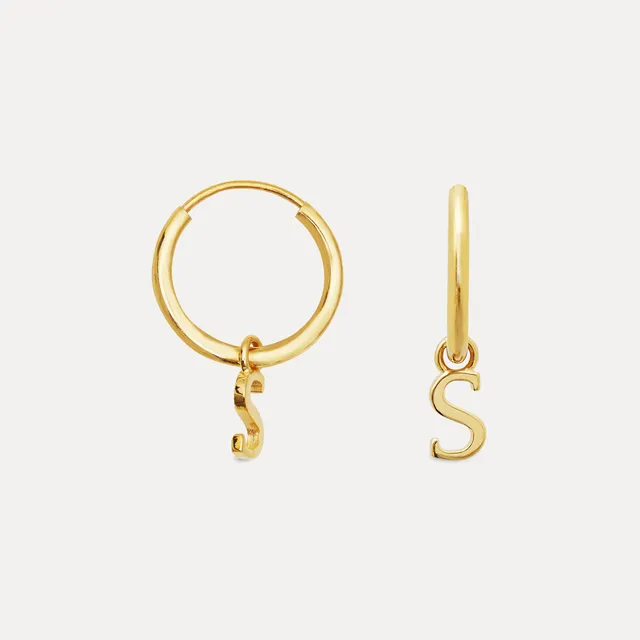 Stilnest Mini Initial Creolen Ohrringe Gold Vermeil Buchstabe A