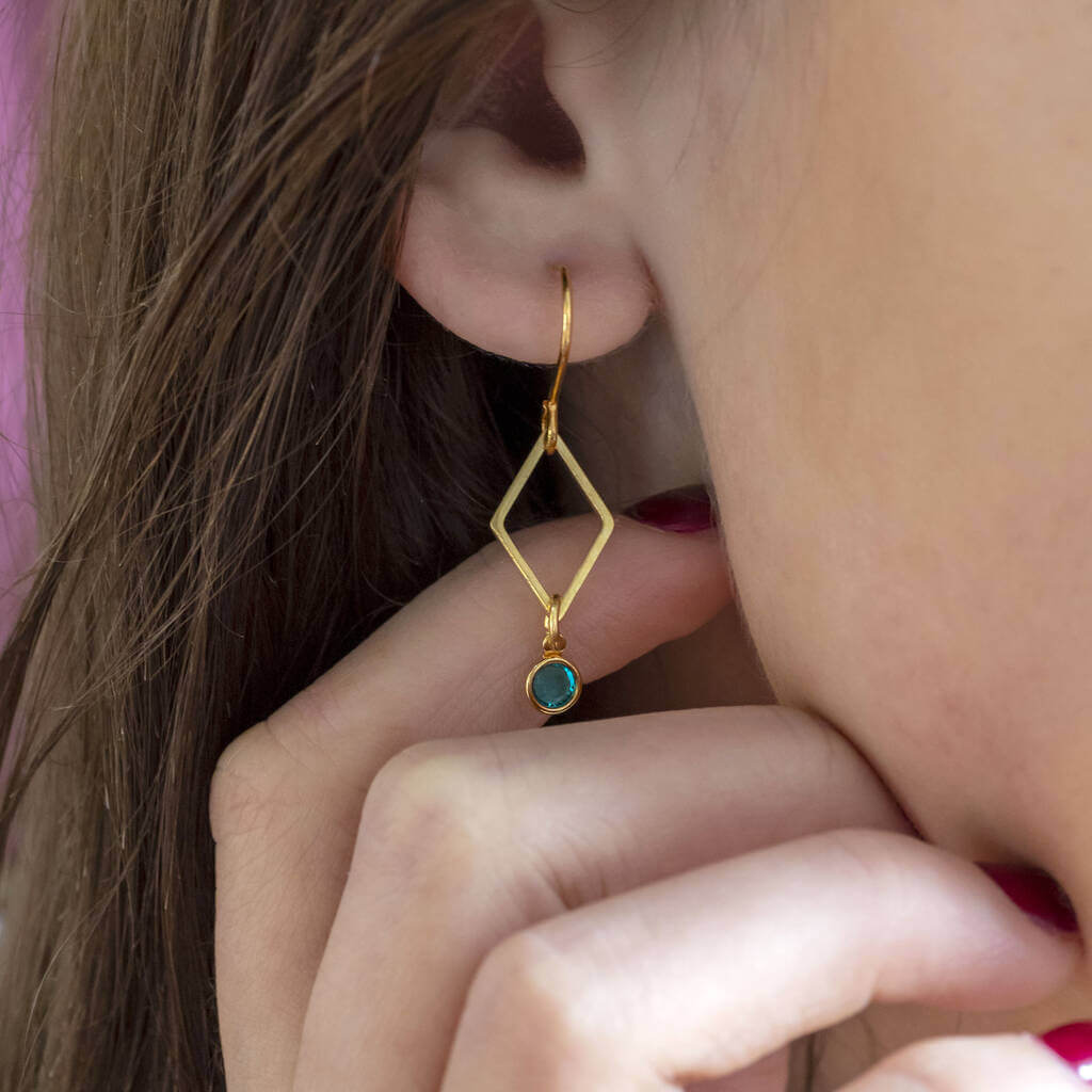 Joy by Corrine Smith Rhombus Geburtsstein Ohrringe Gold