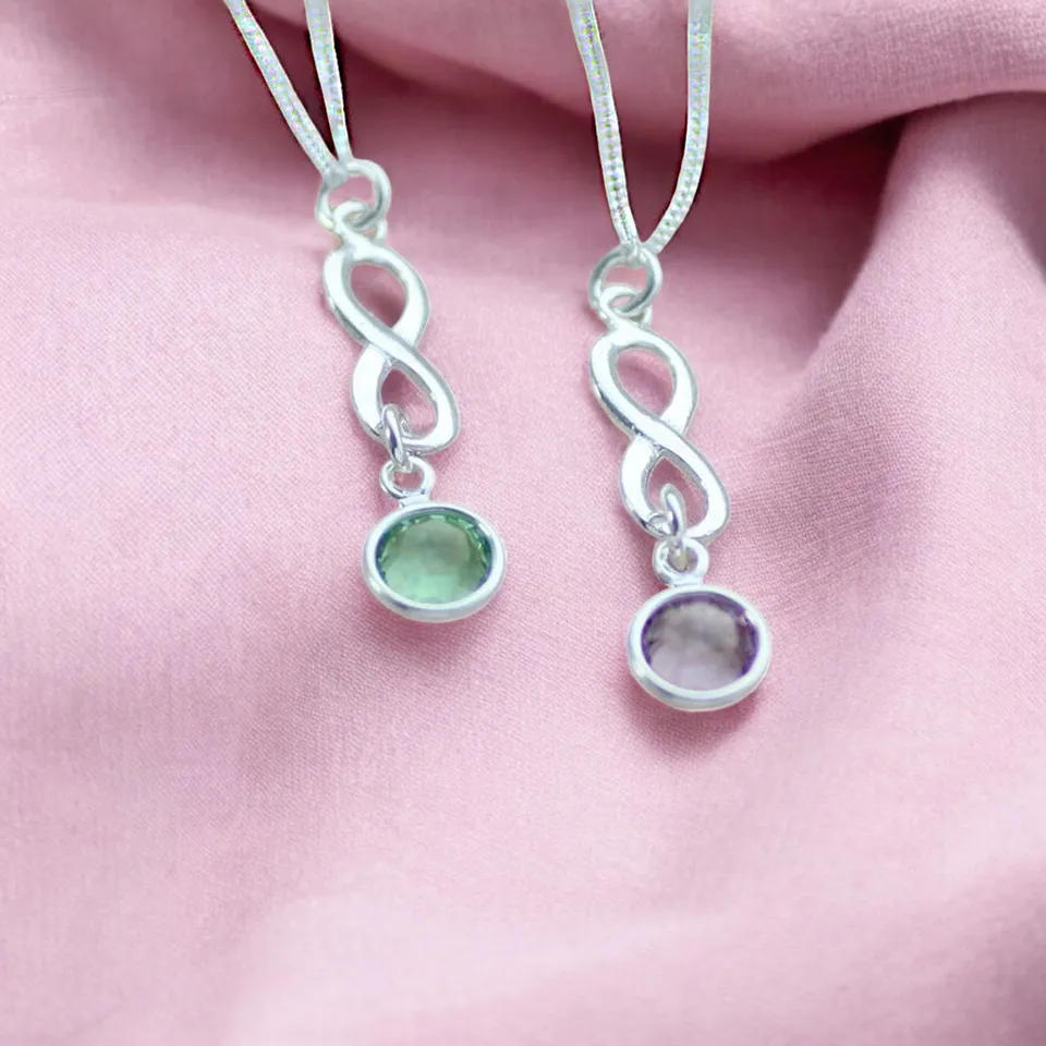 Joy by Corrine Smith Infinity Halskette Silber Geburtsstein