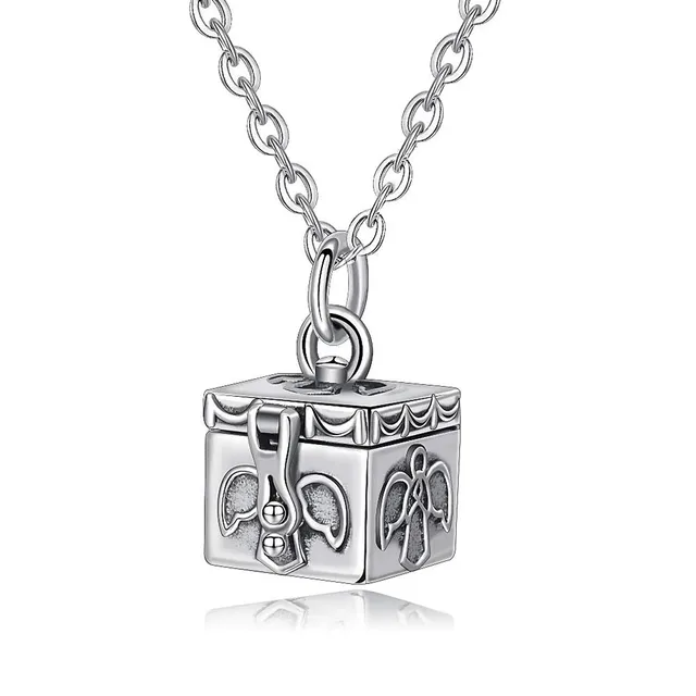 Eudora Harmony Liebe Schatztruhe Silber Halskette 45,7 cm