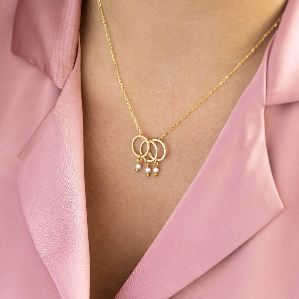 Joy by Corrine Smith Triple Pearl Halskette Gold Dreifach Perle
