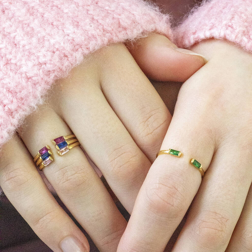 Joy by Corrine Smith Baguette Birthstone Stapelring Gold Kristall