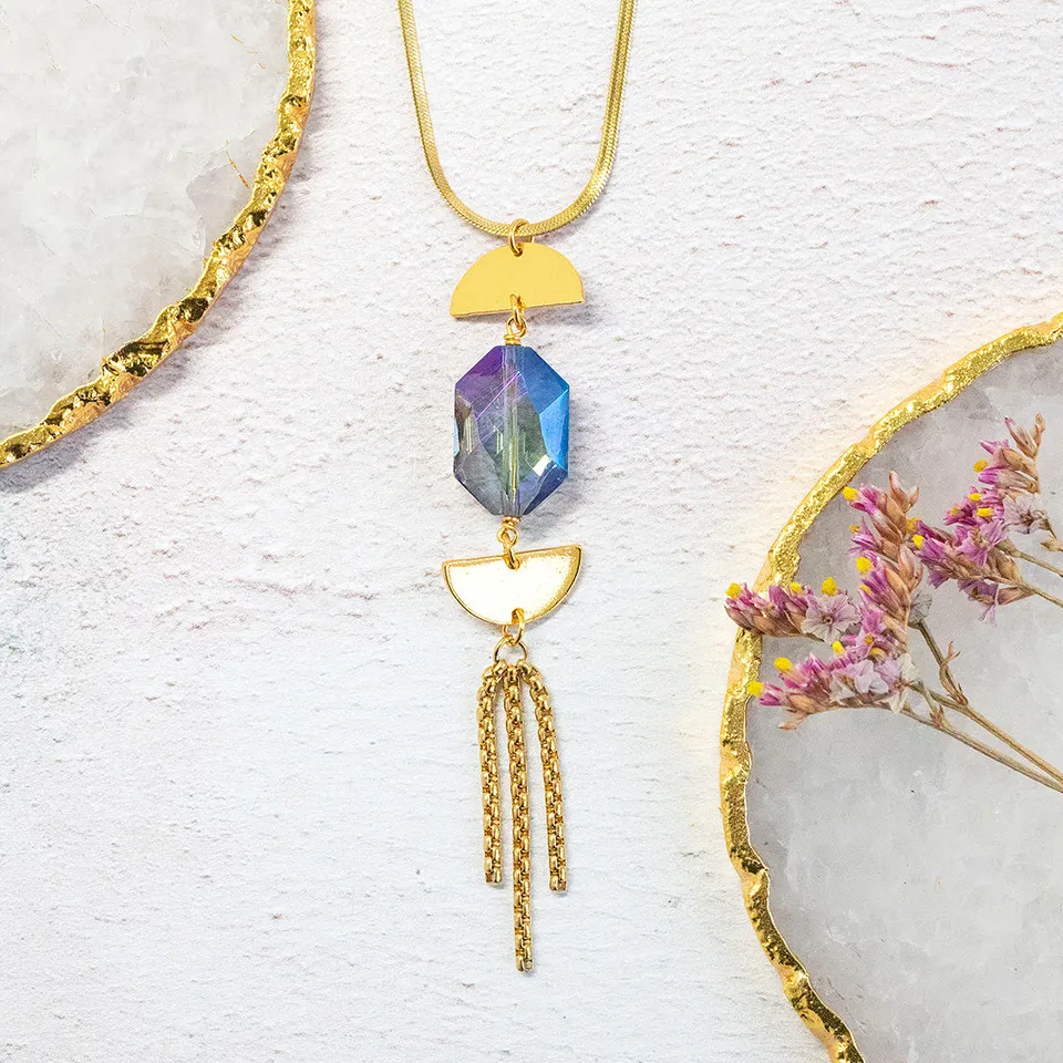 Joy by Corrine Smith Epsilon Halskette Gold Kristall Mond