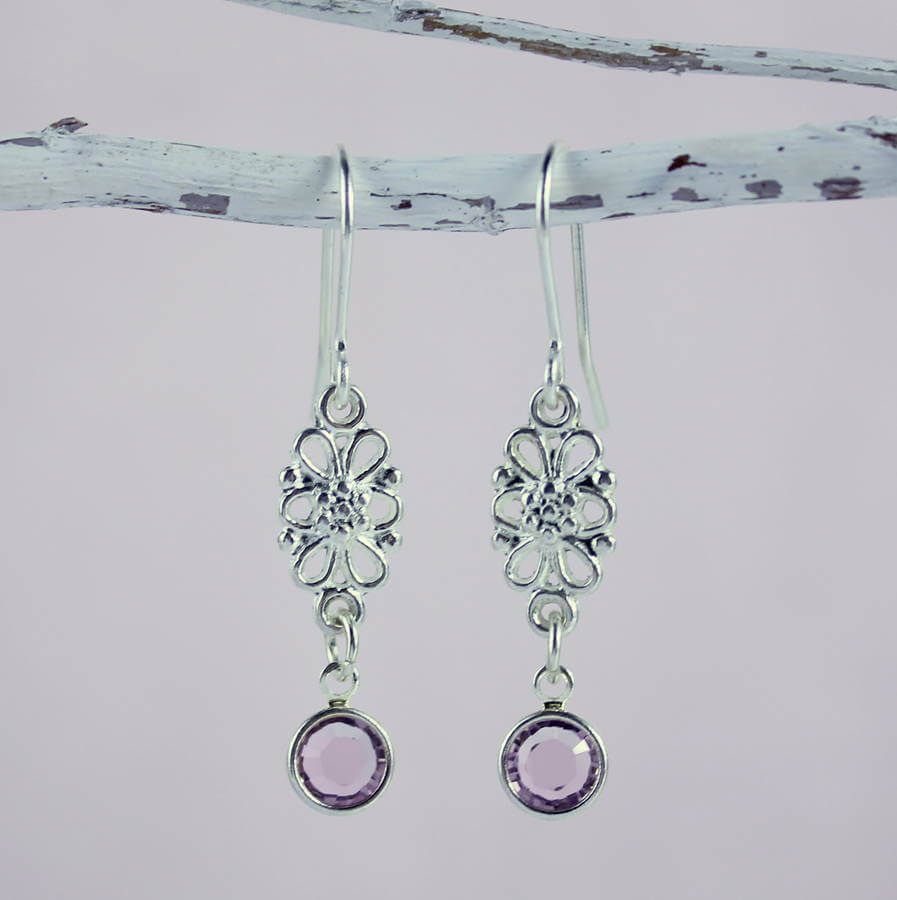 Joy by Corrine Smith Filigree Ohrringe Kristall Geburtsstein