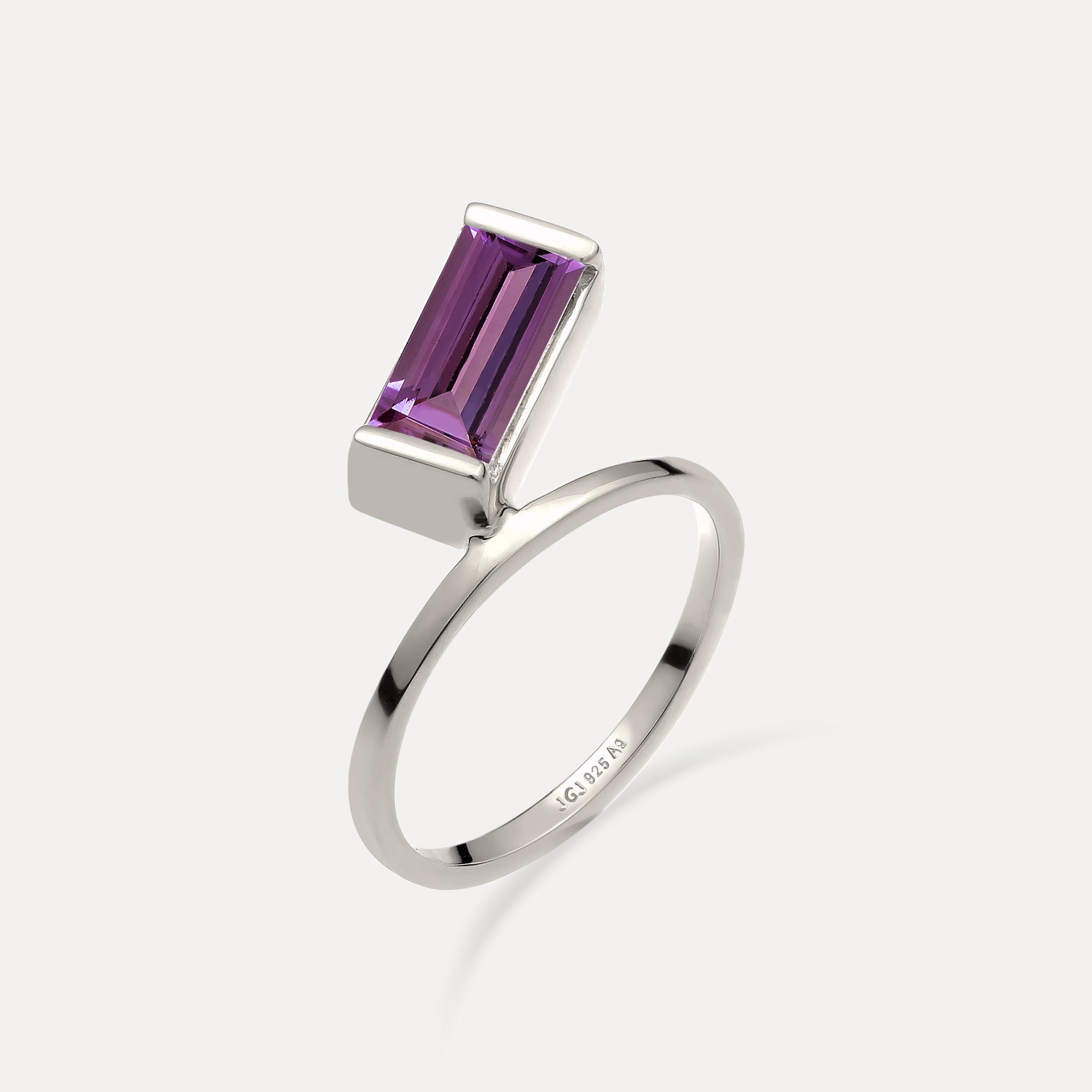 Stilnest Amethyst Balance Baguette Ring 24k Gold Vermeil