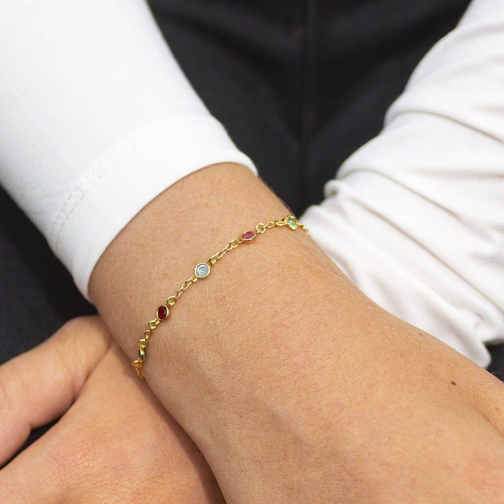 Joy by Corrine Smith Mini Gold Family Birthstone Armband Gold
