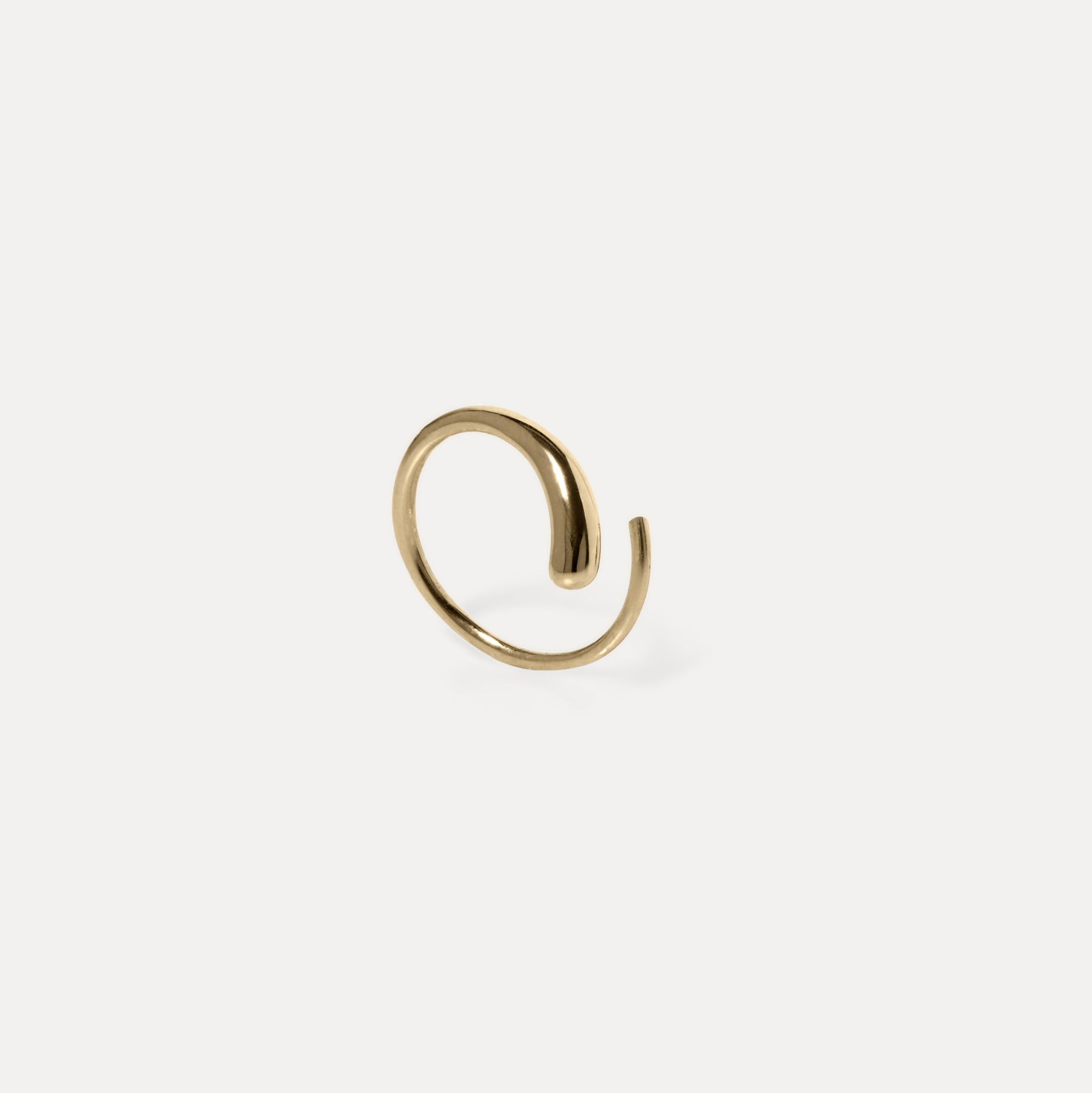 Stilnest Loop Huggies Single 585 Gold Ohrring Rechts
