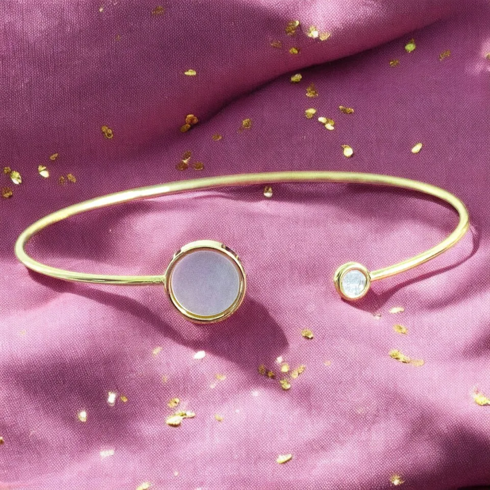 Joy by Corrine Smith Bangle Armreif Perlmutt Kristall Gold