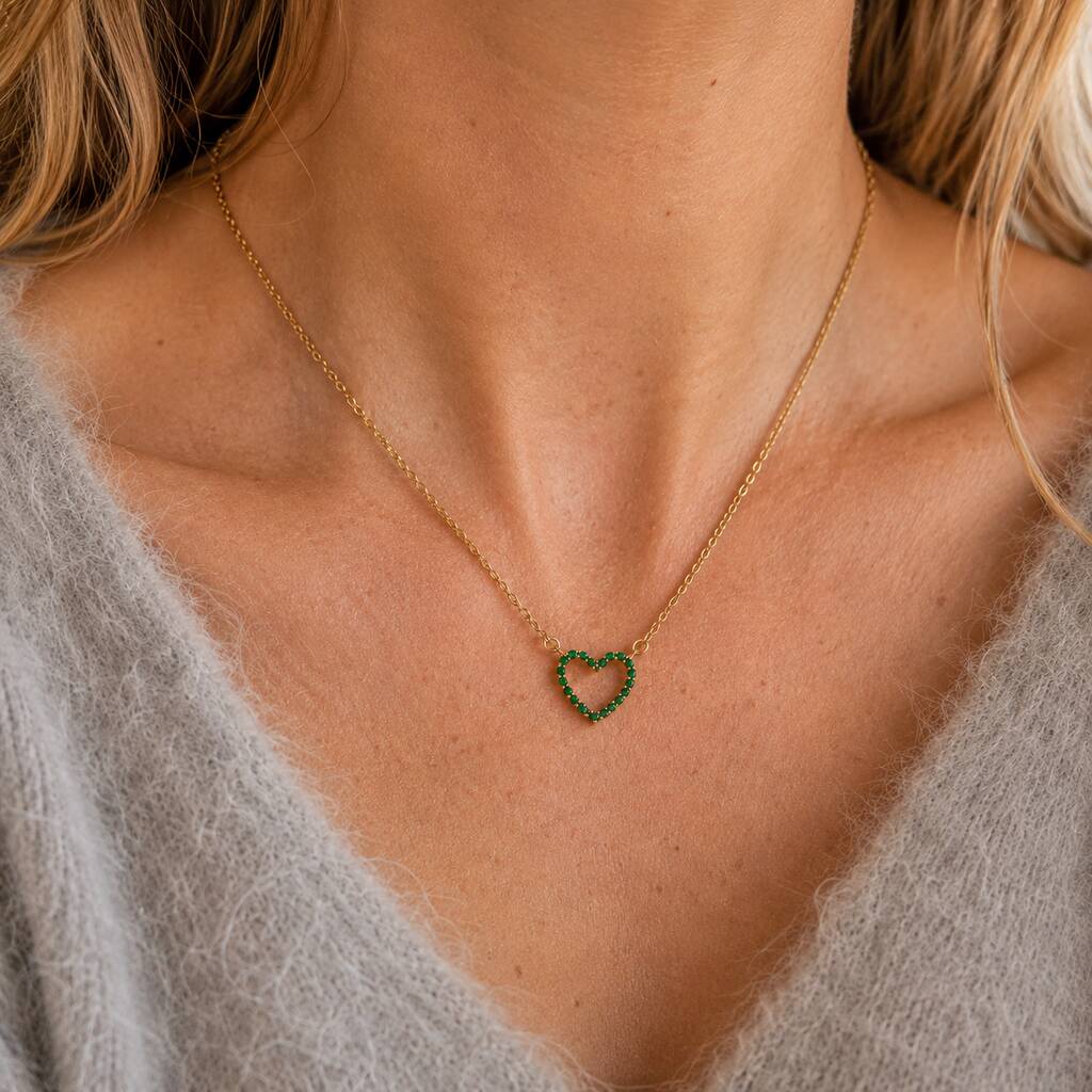Joy by Corrine Smith Outline Heart Kristall Halskette Gold
