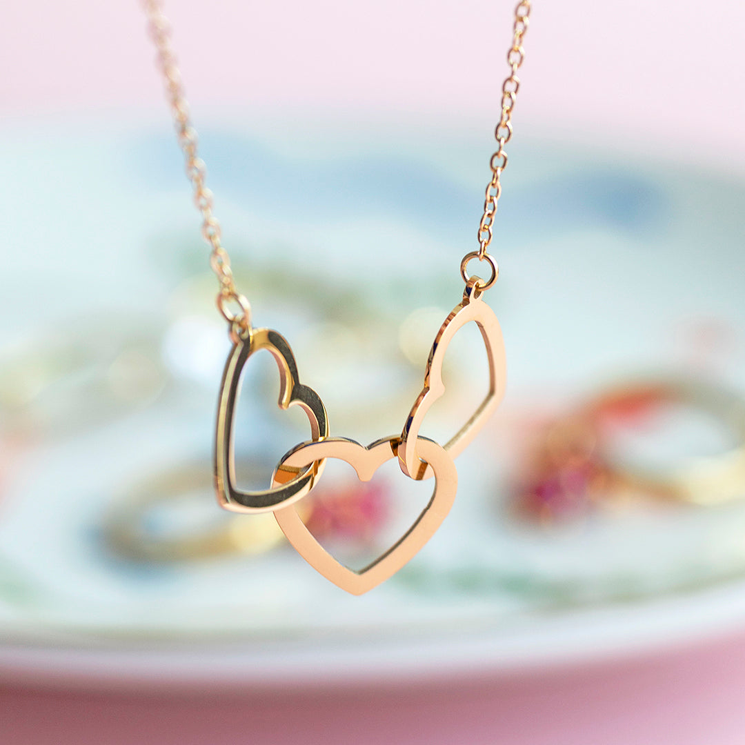 Joy by Corrine Smith Heart Trio Halskette Gold limitiert