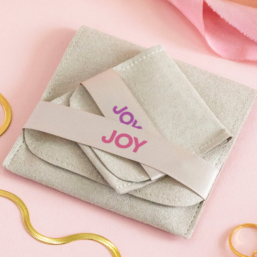 Joy by Corrine Smith Snake Chain Bow Halskette Gold