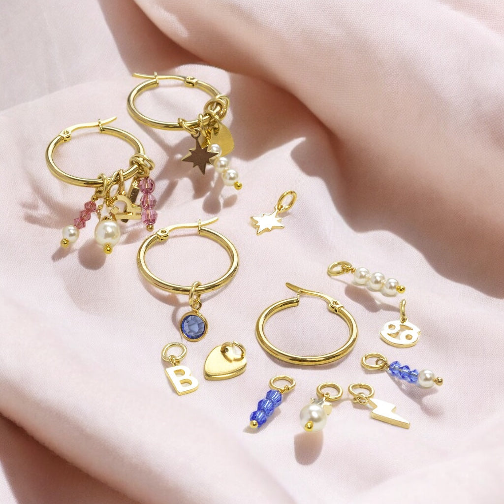 Joy by Corrine Smith Birthstone Hoop Ohrringe Gold mit Charms